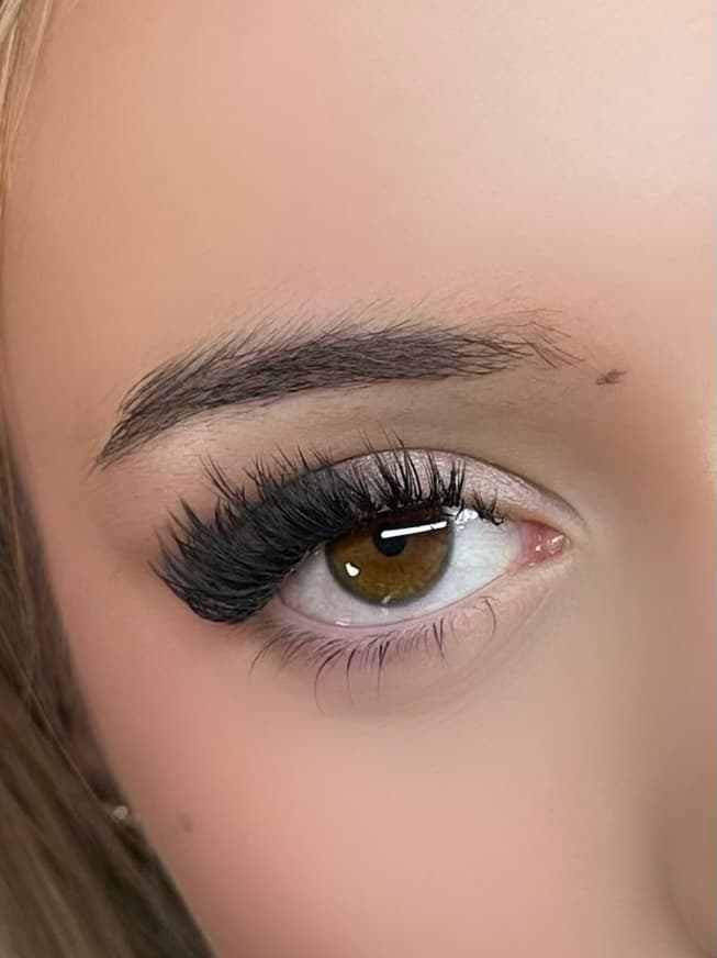 Lash close-up 4