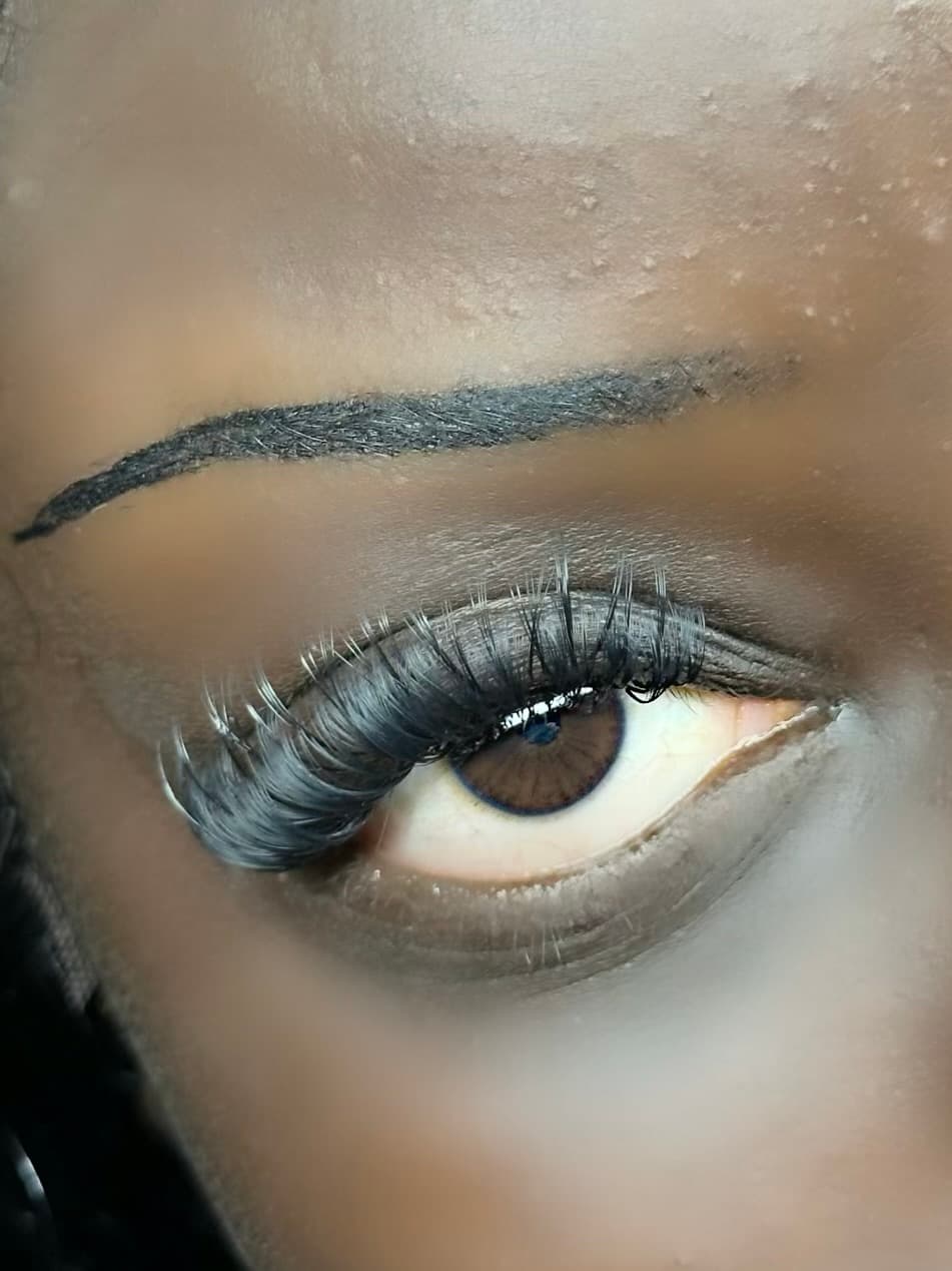 Lash close-up 3